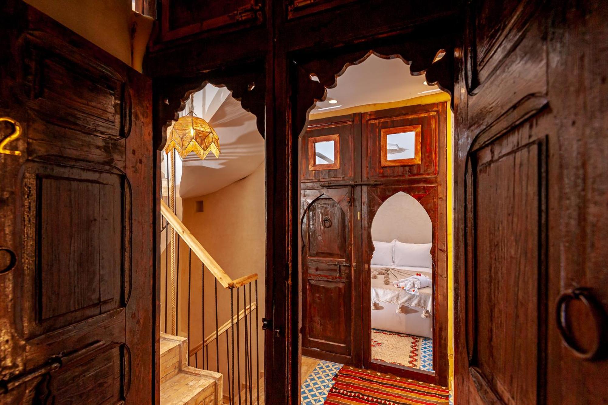 Akkioui Bed & Breakfast *
